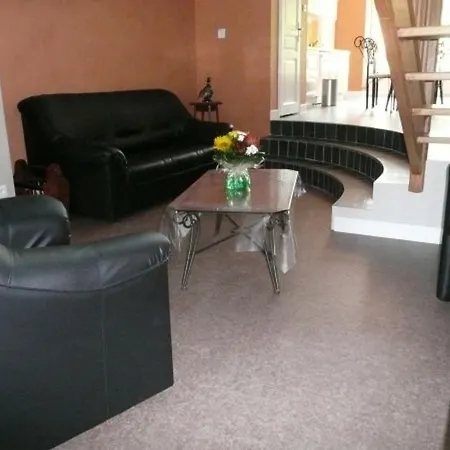 Σπίτι διακοπών Moderne Avec Billard Et Poele A Bois, Proche De Mirecourt Et Vittel, Animaux Bienvenus - Fr-1-589-180